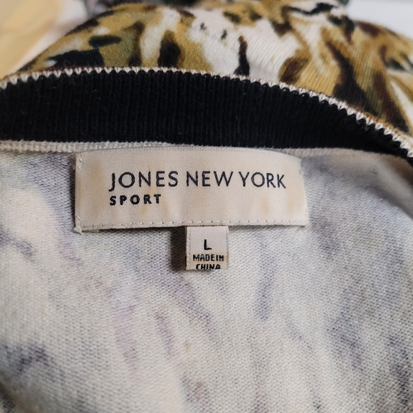 Jones New York Animal print cardigan Large - Picture 6 of 6